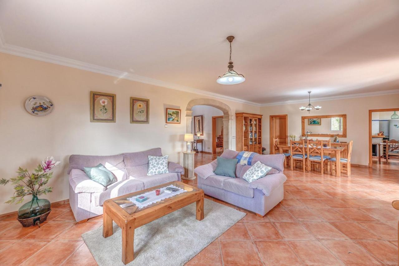 Holiday home Claret Cas Concos